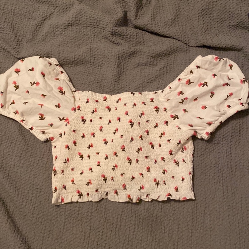 American Eagle Floral crop top